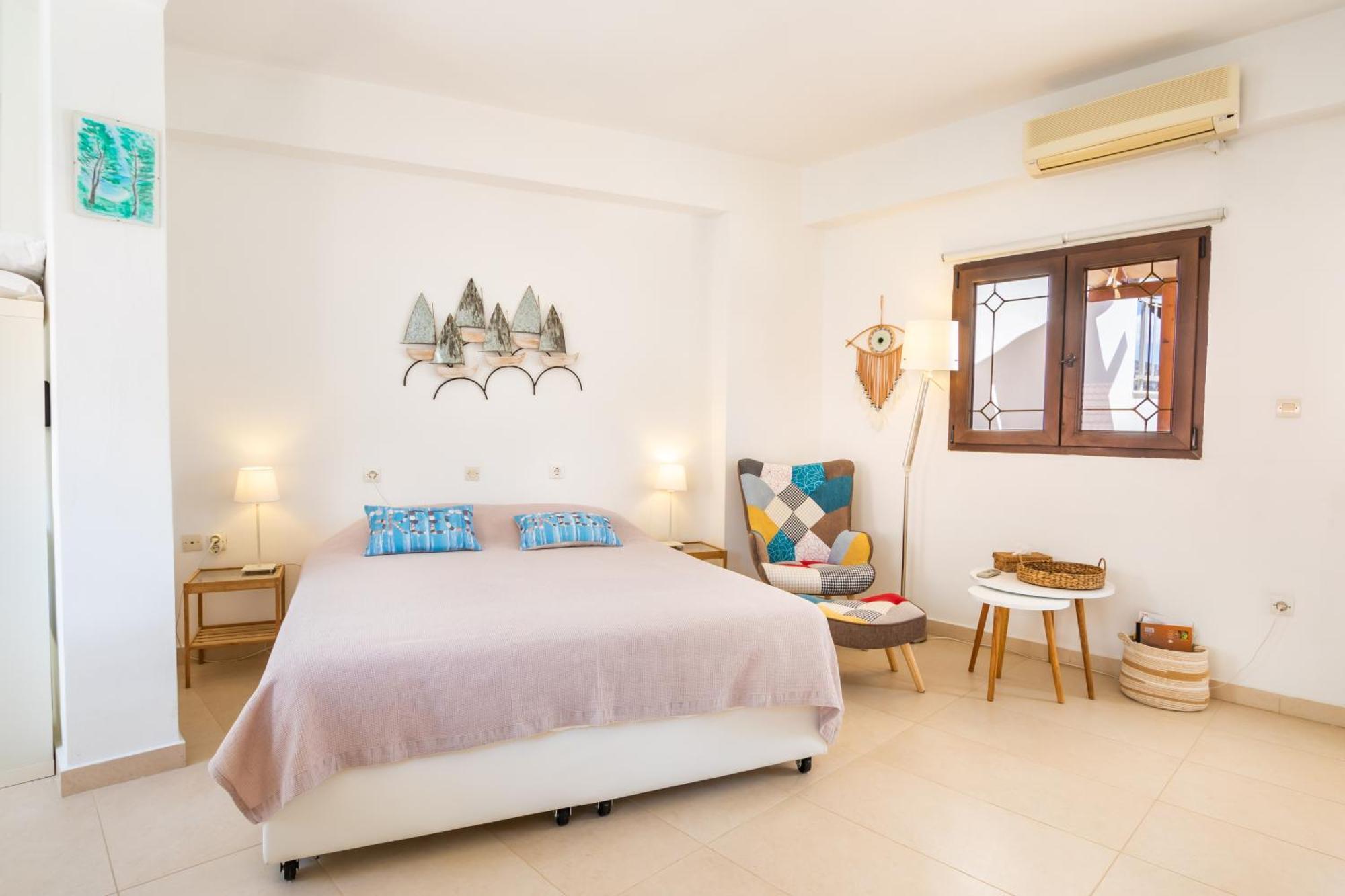 Apartamento Mimis & Connie 2 Kárpatos Exterior foto
